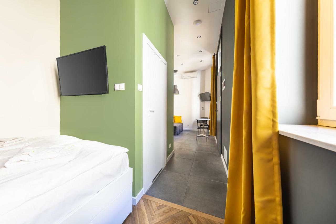 Miomio Apartments Krasków Εξωτερικό φωτογραφία